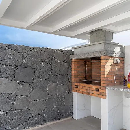 Vv Secretos De 2 By Hh - Private Pool *